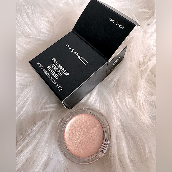 MAC Cosmetics Prolong Wear Paintpot in shade “Bare Study” - Picture 1 of 3